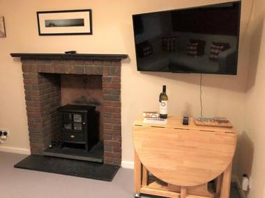 Charming Cottage in North Berwick with Sea Views