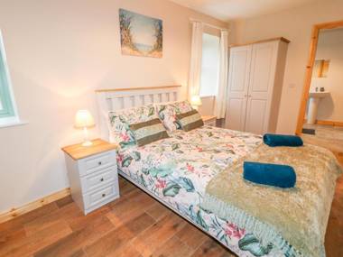 Minnie's Cottage Killeavy