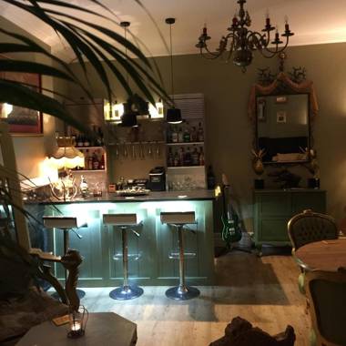 The White House Hotel