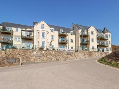 4 Beachcombers Apartments Newquay