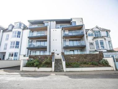 Newquay Towan Beach View