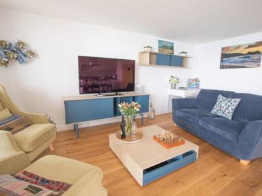 Newquay Towan Beach View