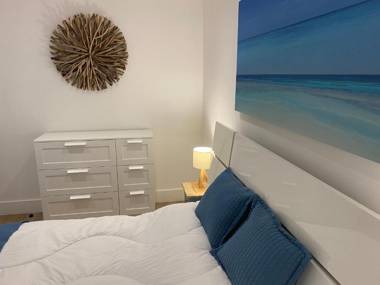 Stunning cliff edge apartment in Newquay