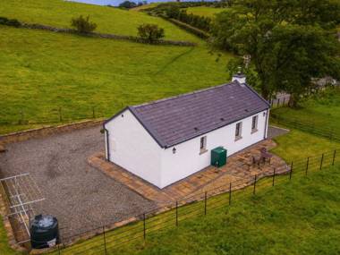 Lough Island Reavy Cottage