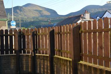 Central Apartment 3B