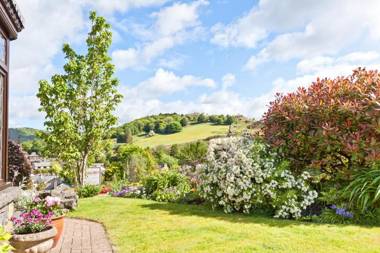 Hill Crest Country Guest House