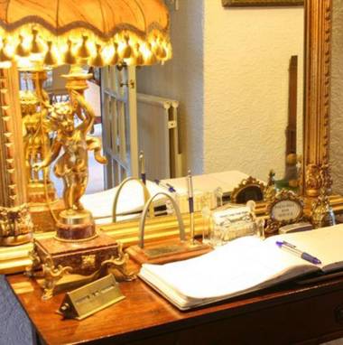 Newark Lodge Guest House