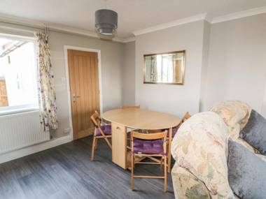 27 Whitegates Great Yarmouth