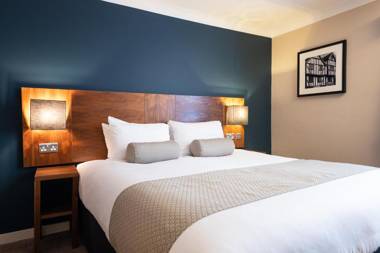 Innkeeper's Lodge Glasgow Strathclyde Park