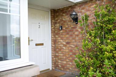 Lomond Serviced Apartments- Muir House