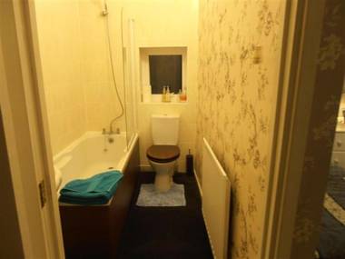 Riverside Guest House