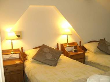 Montacute Country Tearoooms B&B