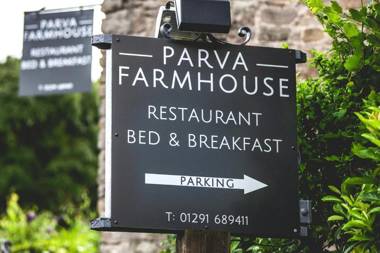 Parva Farmhouse Riverside Guesthouse