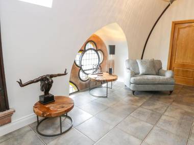 Penthouse St. Mary's Church