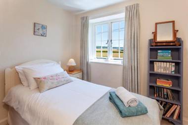 Jacobs Pond Near Monksilver