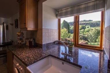 Harthanger View Cottage Luxborough