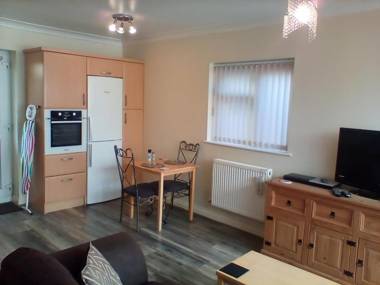 The Annex - Guest Gardens