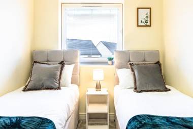 Waterside Lodge by PAY AS U STAY