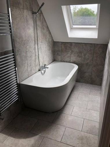 Hamilton Arms Suites