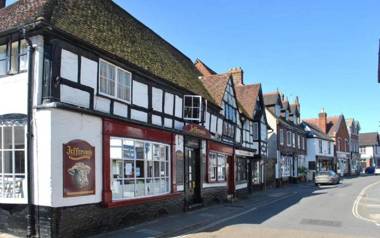 4 The Clockhouse  Midhurst