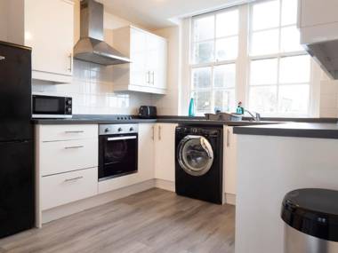 The Post Office - Refurbished Spacious Apartment near Margate Old Town
