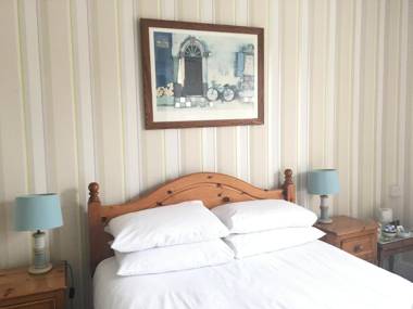 Penny Farthing Hotel & Cottages