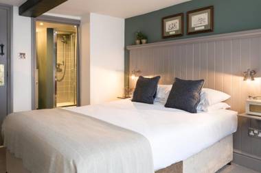 The Angel & Blue Pig