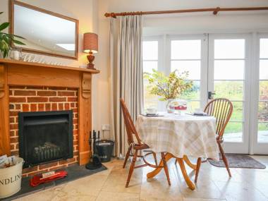 West Lodge SALISBURY