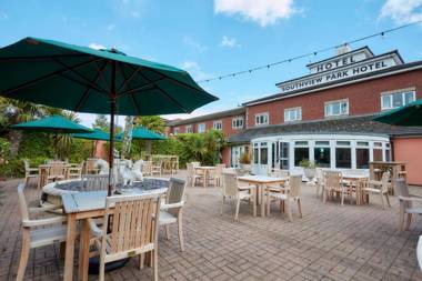 Southview Park Hotel