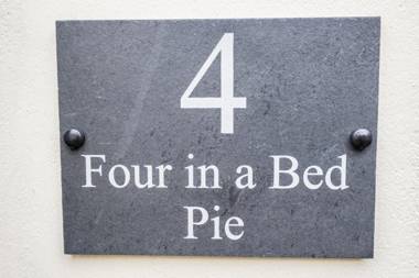 The Farmers Boy Inn Guest House