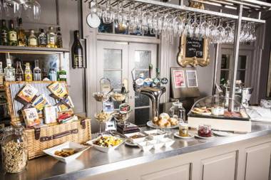 Peterstone Court Country House Restaurant & Spa