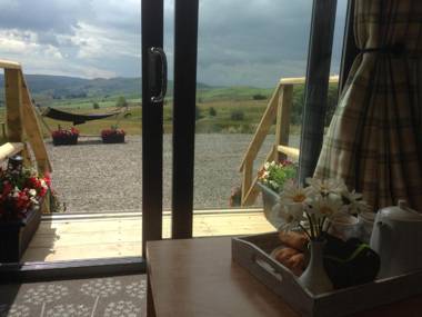 Upper Gilwern Quarry Hut