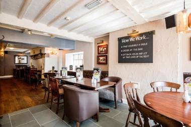 White Lion Royal Hotel