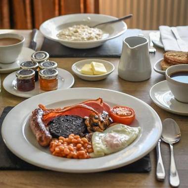 Llety Brynawel Guest House