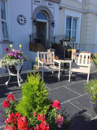 Glan Y Mor Hotel (Adult Only)