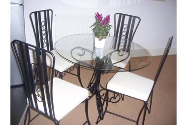 OYO Arinza Apartments