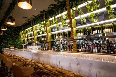 The Sir Thomas Hotel