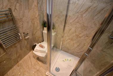 Luxeurs - Victoria Street Apartments