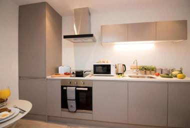 Luxeurs - Victoria Street Apartments