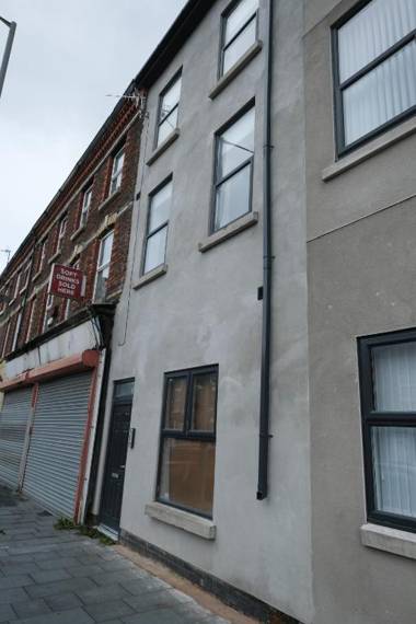 Air Host and Stay - Lewbry House Apartments Liverpool UK