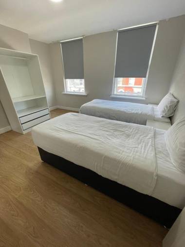 Mays House @ 20 Dombey Street