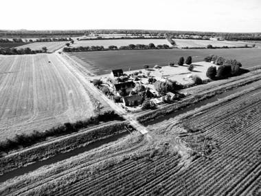 Lincoln Cottage with Private Hot Tub