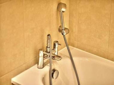 Gateway Serviced Apartments