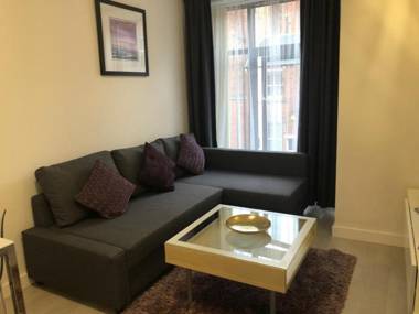 Beautiful Large Apartment Leeds City Centre