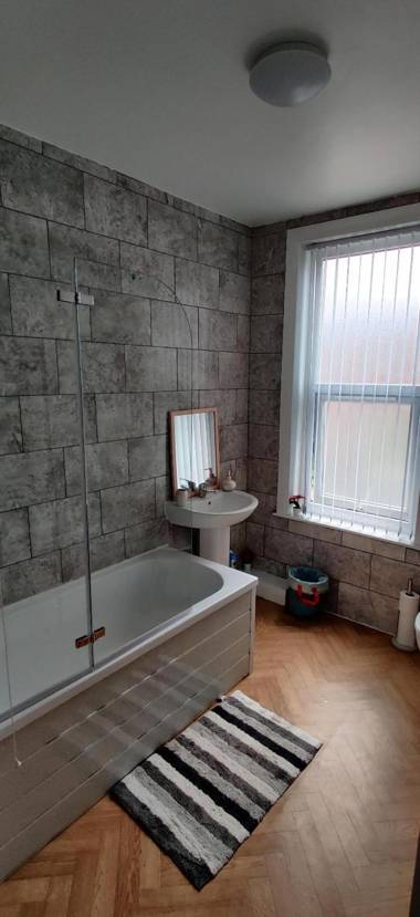 Homebird Property - Ashton House