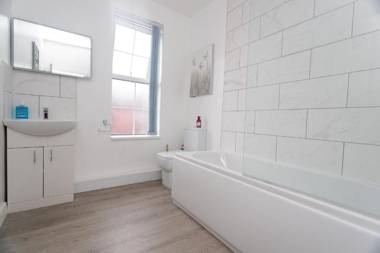 AMIRI HOUSE APARTMENTs