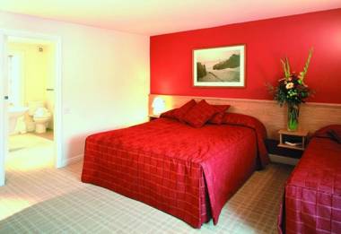 Whoop Hall Hotel and Leisure