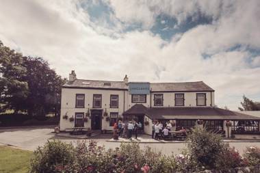 Longlands Inn & Cottages