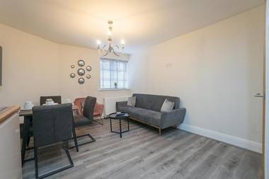 The Queens Arms Apartments