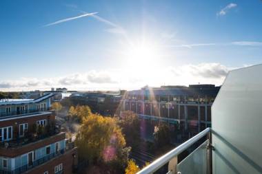 DoubleTree by Hilton London Kingston Upon Thames